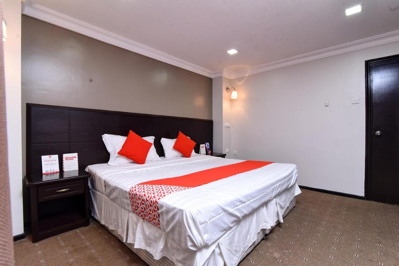 Oyo 411 Moon Hotel Νταμάμ Εξωτερικό φωτογραφία