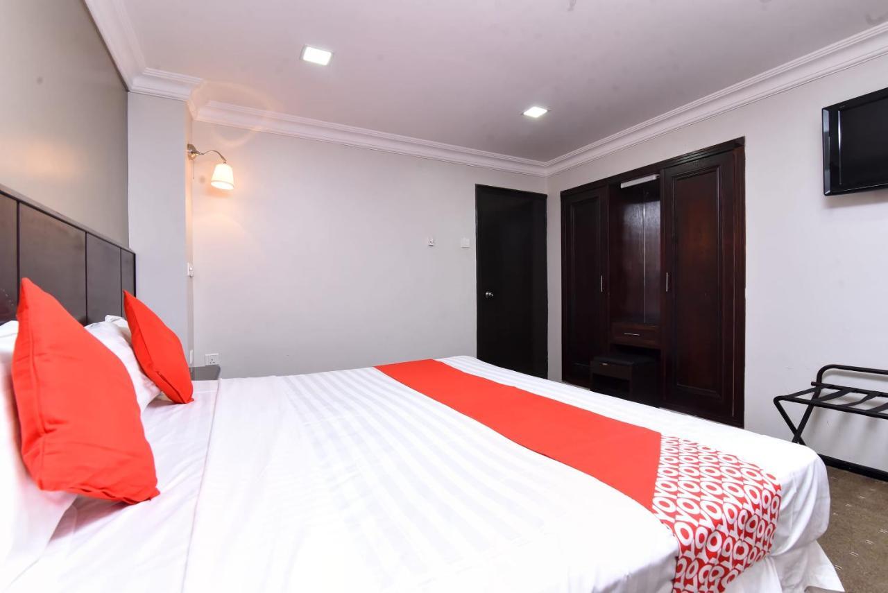 Oyo 411 Moon Hotel Νταμάμ Εξωτερικό φωτογραφία