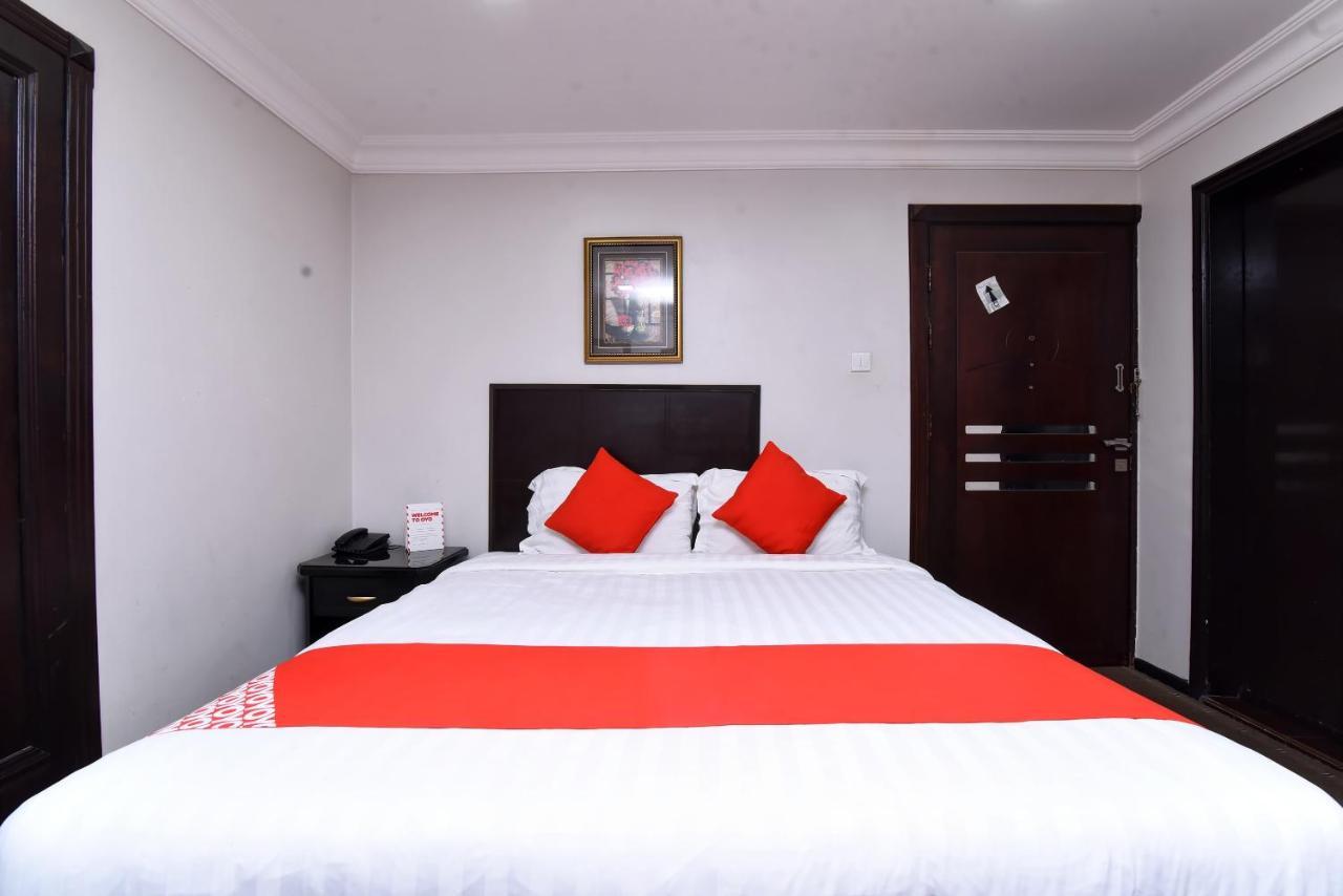 Oyo 411 Moon Hotel Νταμάμ Εξωτερικό φωτογραφία