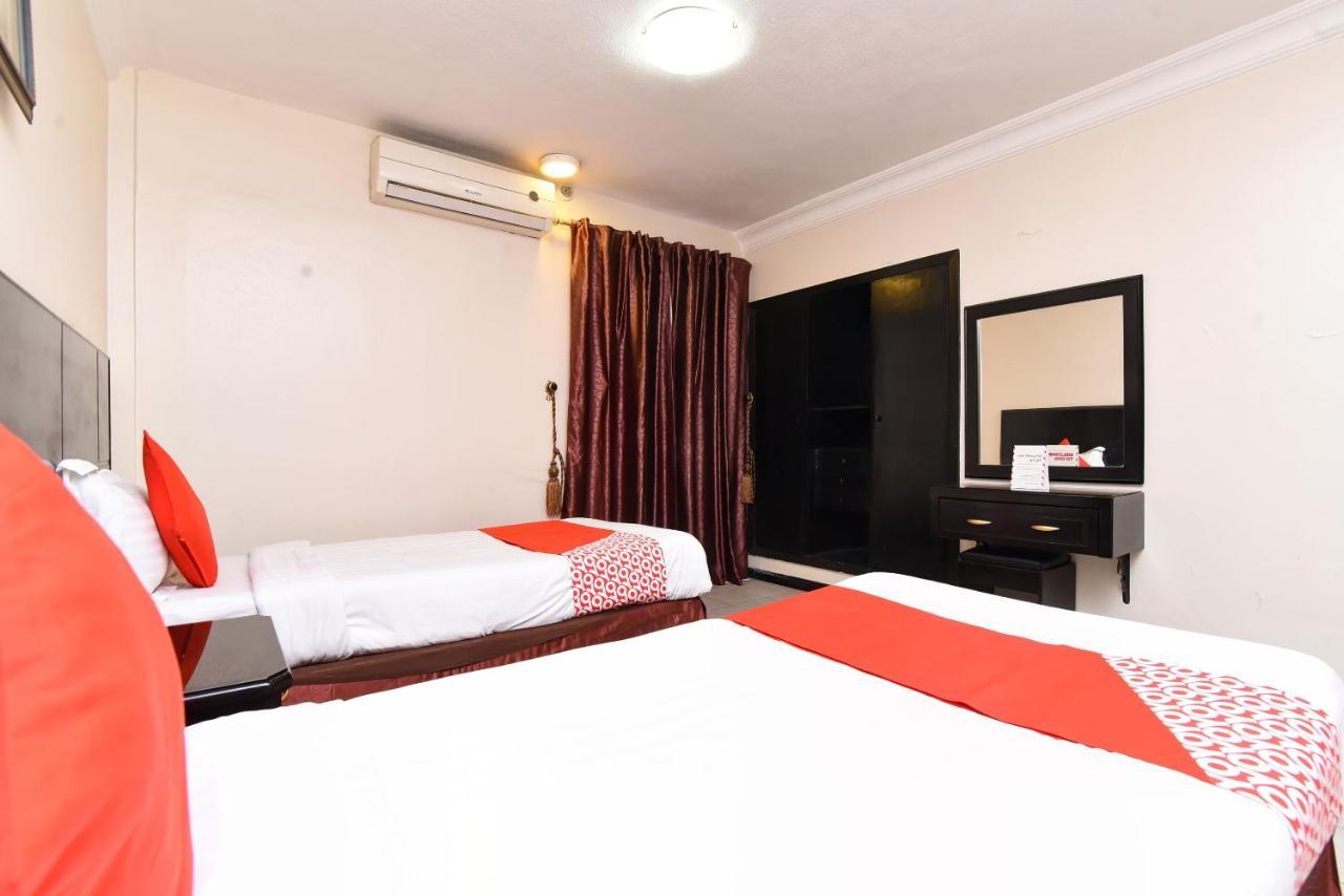 Oyo 411 Moon Hotel Νταμάμ Εξωτερικό φωτογραφία